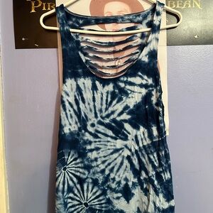 TIE DIE TANK TOP VERY SOFT CUT